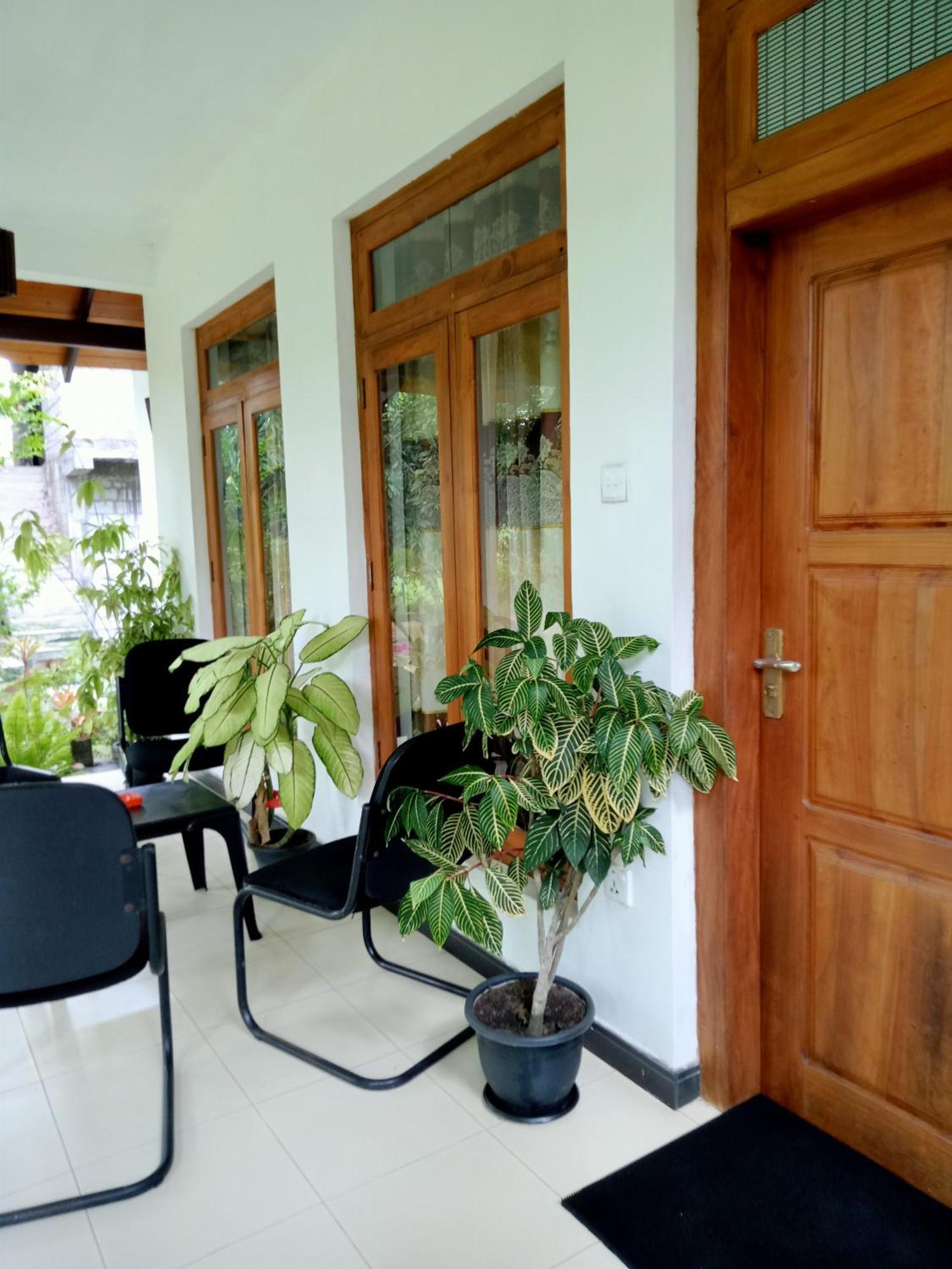 Kithmi Resort Полонарува Екстериор снимка