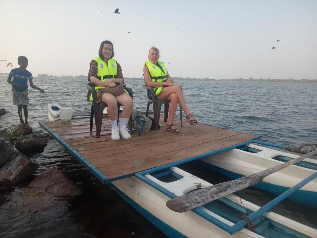 Kithmi Resort Полонарува Екстериор снимка