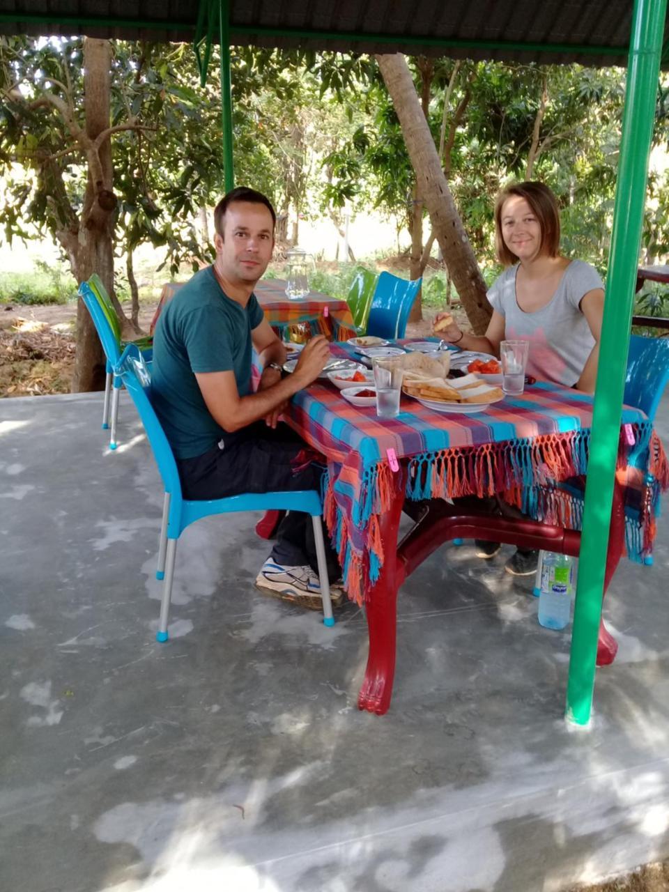 Kithmi Resort Полонарува Екстериор снимка